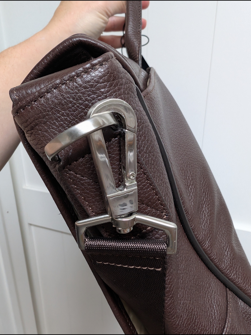 Johnston & Murphy Dark Brown Leather Messenger Bag, J Murphy - Picture 5 of 11